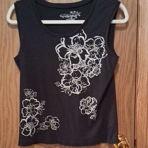 Carolyn Taylor Black and White Floral Top